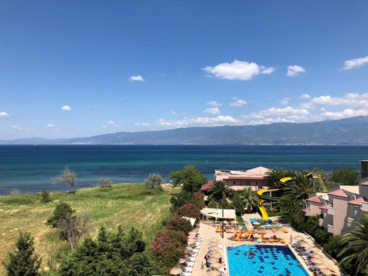 Afytos Oeren Park Mtk Hotel Exterior photo