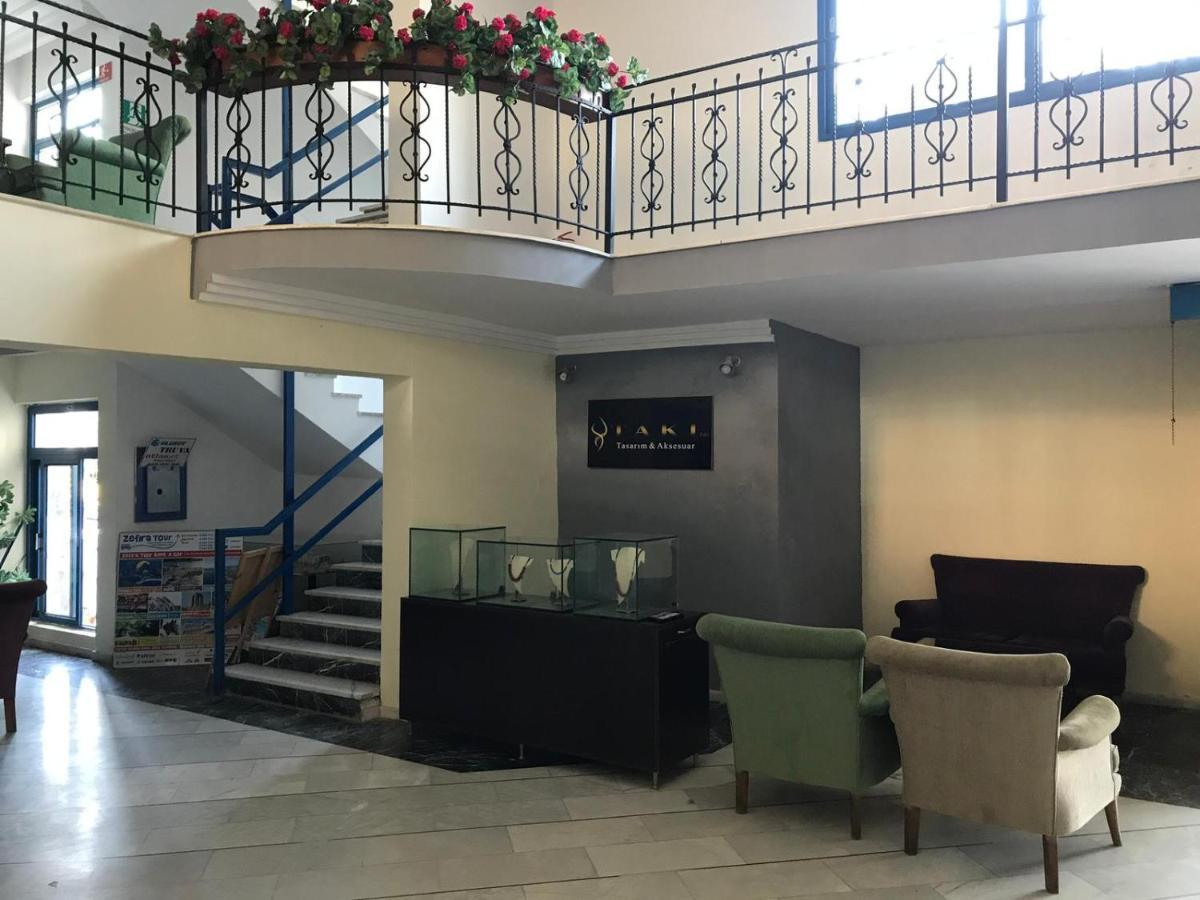 Afytos Oeren Park Mtk Hotel Exterior photo