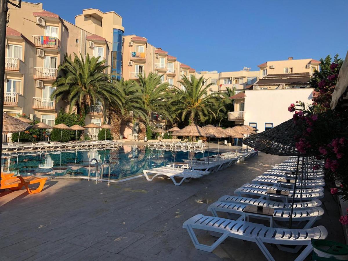 Afytos Oeren Park Mtk Hotel Exterior photo