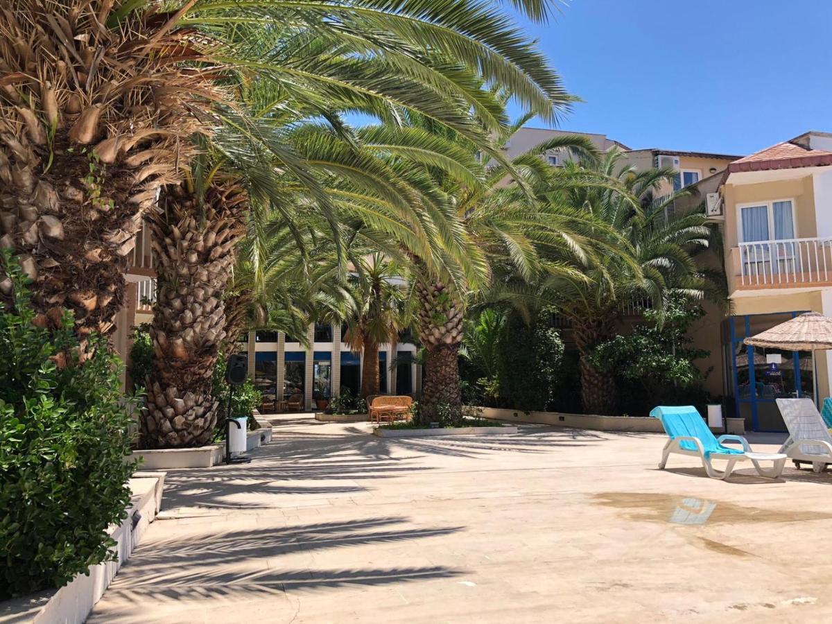 Afytos Oeren Park Mtk Hotel Exterior photo