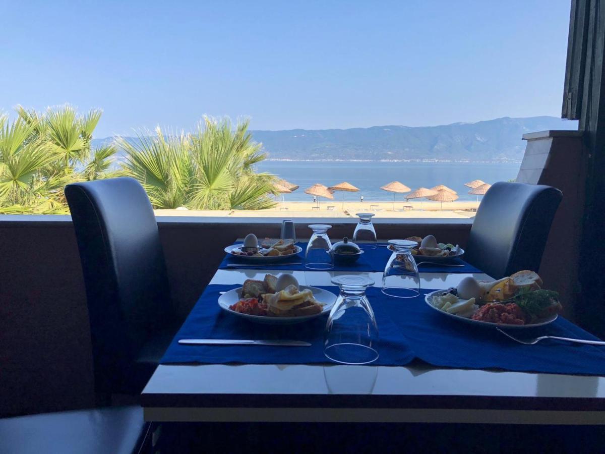 Afytos Oeren Park Mtk Hotel Exterior photo